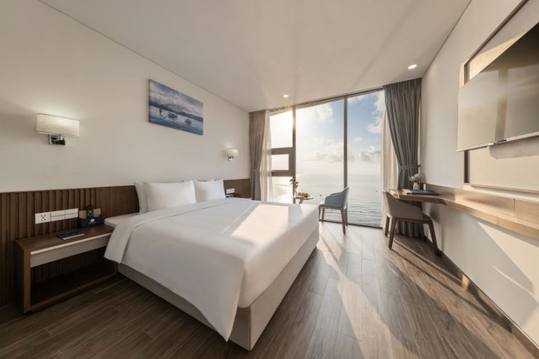 Mangata Beachfront  Hotel Đà Nẵng
